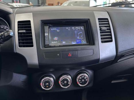 MITSUBISHI Outlander 3.0 V6 24V 4P 4X4 AUTOMTICO, Foto 16