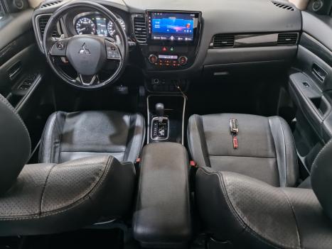 MITSUBISHI Outlander 3.0 V6 24V 4P GT 4X4 AUTOMTICO, Foto 11