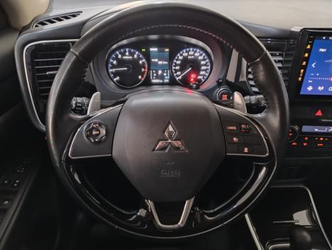 MITSUBISHI Outlander 3.0 V6 24V 4P GT 4X4 AUTOMTICO, Foto 7
