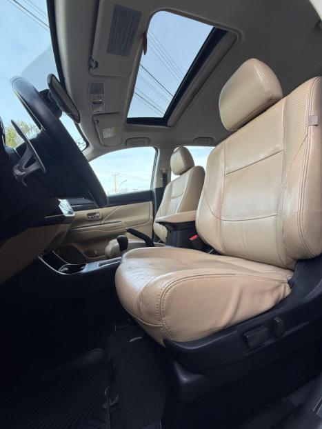 MITSUBISHI Outlander 2.2 16V 4P 4X4 HPE-S AWD DIESEL AUTOMTICO, Foto 15