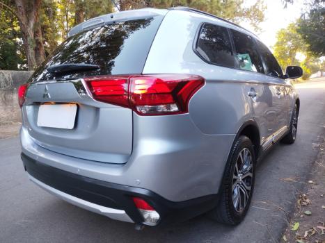 MITSUBISHI Outlander 2.0 16V 4P AUTOMTICO, Foto 4