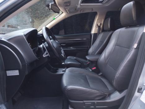MITSUBISHI Outlander 2.0 16V 4P AUTOMTICO, Foto 9