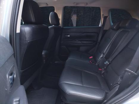 MITSUBISHI Outlander 2.0 16V 4P AUTOMTICO, Foto 13