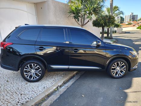 MITSUBISHI Outlander 2.0 16V 4P HPE AUTOMTICO, Foto 8