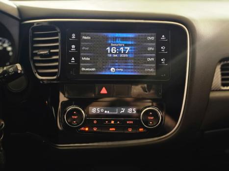 MITSUBISHI Outlander 3.0 V6 24V 4P GT 4X4 AUTOMTICO, Foto 8