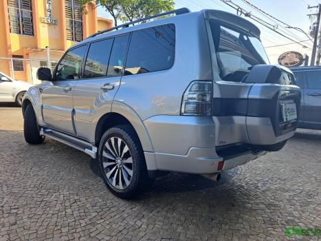 MITSUBISHI Pajero 3.2 16V 4P 4X4 HPE TURBO DIESEL INTERCOOLER AUTOMTICO, Foto 5