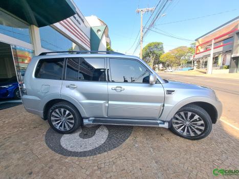 MITSUBISHI Pajero 3.2 16V 4P 4X4 HPE TURBO DIESEL INTERCOOLER AUTOMTICO, Foto 8