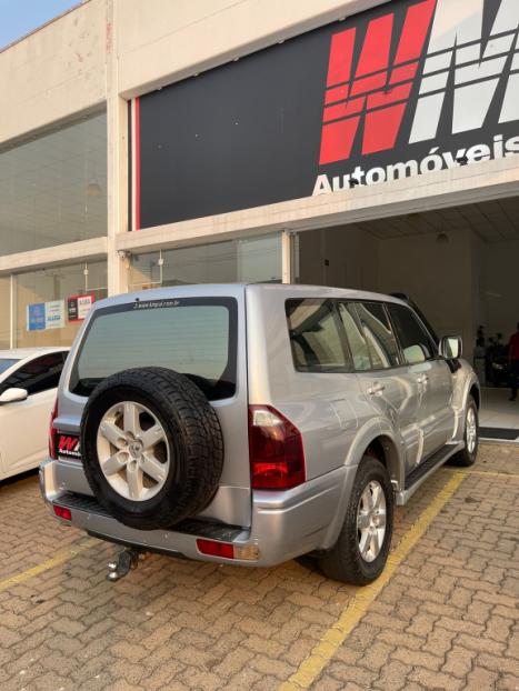 MITSUBISHI Pajero Full 3.2 16V HPE 4X4 TURBO DIESEL AUTOMTICO, Foto 6