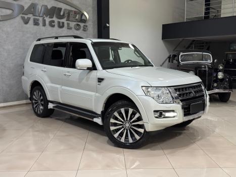 MITSUBISHI Pajero Full 3.2 16V HPE 4X4 TURBO DIESEL INTERCOOLER AUTOMTICO, Foto 2
