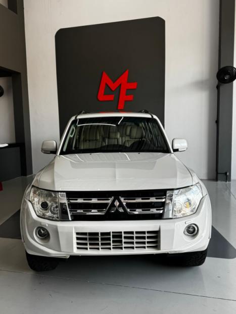 MITSUBISHI Pajero Full 3.2 16V 4P HPE 4X4 TURBO DIESEL AUTOMTICO, Foto 6