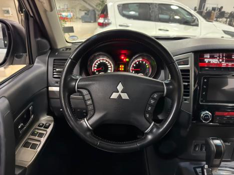 MITSUBISHI Pajero Full 3.2 16V 4P HPE 4X4 TURBO DIESEL INTERCOOLER AUTOMTICO, Foto 7