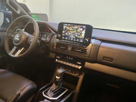 MITSUBISHI Triton 2.4 KATANA BITURBO DIESEL CABINE DUPLA 4X4 AUTOMTICO, Foto 11