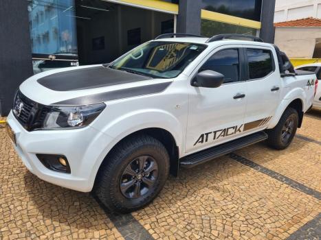 NISSAN Frontier 2.3 ATTACK CABINE DUPLA 4X4 BI-TURBO DIESEL AUTOMTICO, Foto 2