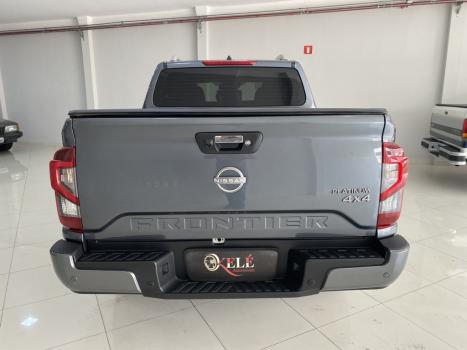 NISSAN Frontier 2.3 16V PLATINUM CABINE DUPLA 4X4 BI-TURBO DIESEL AUTOMTICO, Foto 5