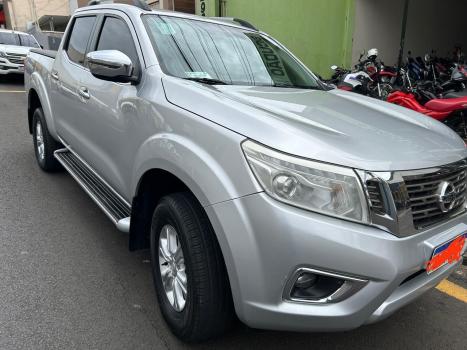 NISSAN Frontier 2.3 16V XE 4X4 CABINE DUPLA BI-TURBO DIESEL AUTOMTICO, Foto 3