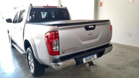 NISSAN Frontier 2.3 16V XE 4X4 CABINE DUPLA BI-TURBO DIESEL AUTOMTICO, Foto 4