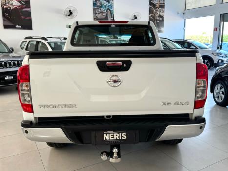 NISSAN Frontier 2.3 16V XE 4X4 CABINE DUPLA BI-TURBO DIESEL AUTOMTICO, Foto 6