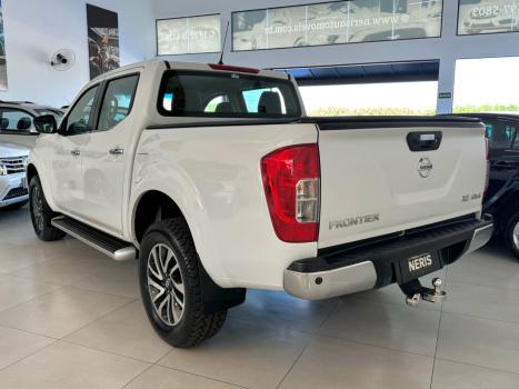 NISSAN Frontier 2.3 16V XE 4X4 CABINE DUPLA BI-TURBO DIESEL AUTOMTICO, Foto 7