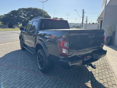 NISSAN Frontier 2.3 16V PRO4X CABINE DUPLA 4X4 BI-TURBO DIESEL AUTOMTICO, Foto 5