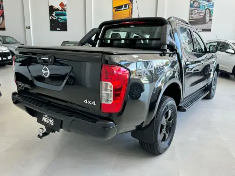 NISSAN Frontier 2.3 ATTACK CABINE DUPLA 4X4 BI-TURBO DIESEL AUTOMTICO, Foto 5