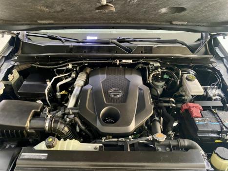 NISSAN Frontier 2.3 ATTACK CABINE DUPLA 4X4 BI-TURBO DIESEL AUTOMTICO, Foto 14