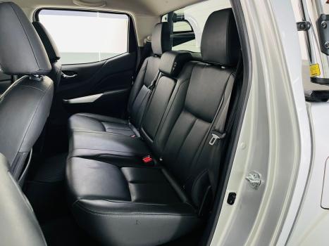 NISSAN Frontier 2.3 16V XE 4X4 CABINE DUPLA BI-TURBO DIESEL AUTOMTICO, Foto 8
