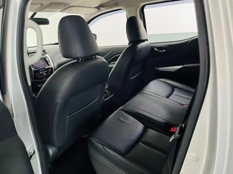 NISSAN Frontier 2.3 16V XE 4X4 CABINE DUPLA BI-TURBO DIESEL AUTOMTICO, Foto 10