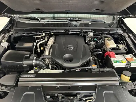 NISSAN Frontier 2.3 ATTACK CABINE DUPLA BI-TURBO DIESEL AUTOMTICO, Foto 16