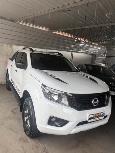 NISSAN Frontier 2.3 ATTACK CABINE DUPLA 4X4 BI-TURBO DIESEL AUTOMTICO, Foto 2