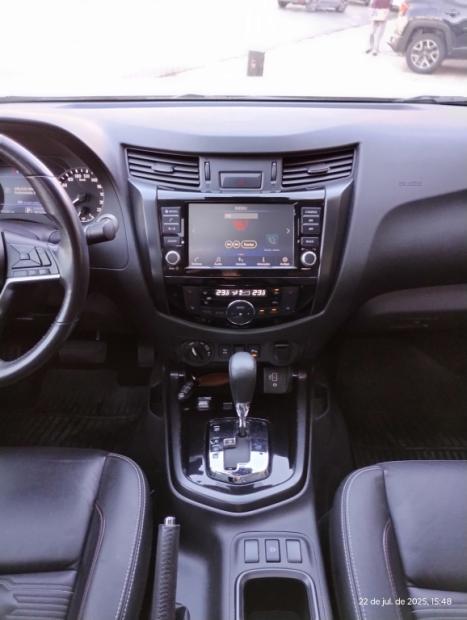 NISSAN Frontier 2.3 16V PRO4X CABINE DUPLA 4X4 BI-TURBO DIESEL AUTOMTICO, Foto 11