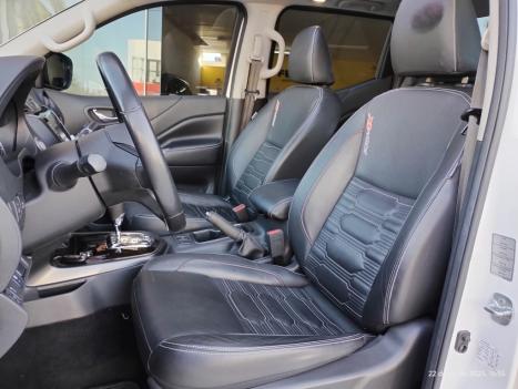 NISSAN Frontier 2.3 16V PRO4X CABINE DUPLA 4X4 BI-TURBO DIESEL AUTOMTICO, Foto 22