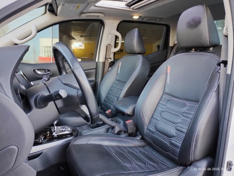 NISSAN Frontier 2.3 16V PRO4X CABINE DUPLA 4X4 BI-TURBO DIESEL AUTOMTICO, Foto 26