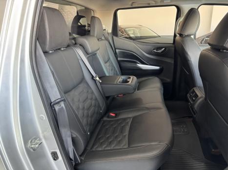 NISSAN Frontier 2.3 16V PLATINUM CABINE DUPLA 4X4 BI-TURBO DIESEL AUTOMTICO, Foto 12