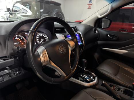 NISSAN Frontier 2.3 ATTACK CABINE DUPLA 4X4 BI-TURBO DIESEL AUTOMTICO, Foto 5