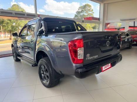 NISSAN Frontier 2.3 ATTACK CABINE DUPLA 4X4 BI-TURBO DIESEL AUTOMTICO, Foto 5