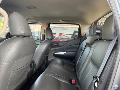 NISSAN Frontier 2.3 ATTACK CABINE DUPLA 4X4 BI-TURBO DIESEL AUTOMTICO, Foto 9