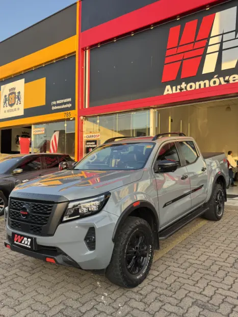 NISSAN Frontier 2.3 16V PRO4X CABINE DUPLA 4X4 BI-TURBO DIESEL AUTOMTICO, Foto 13