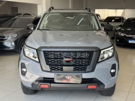 NISSAN Frontier 2.3 16V PRO4X CABINE DUPLA 4X4 BI-TURBO DIESEL AUTOMTICO, Foto 4