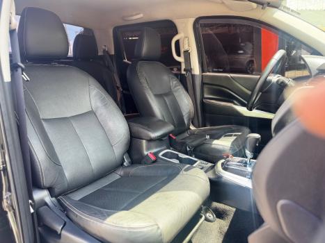 NISSAN Frontier 2.3 16V LE 4X4 CABINE DUPLA BI-TURBO DIESEL AUTOMTICO, Foto 6