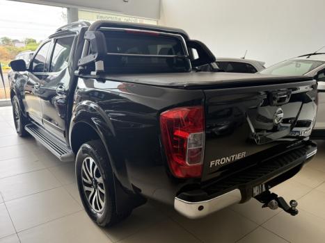NISSAN Frontier 2.3 16V LE 4X4 CABINE DUPLA BI-TURBO DIESEL AUTOMTICO, Foto 4