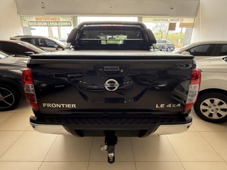 NISSAN Frontier 2.3 16V LE 4X4 CABINE DUPLA BI-TURBO DIESEL AUTOMTICO, Foto 5