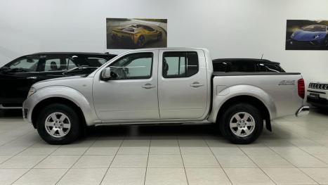 NISSAN Frontier 2.5 S 4X4 TURBO DIESEL CABINE DUPLA, Foto 2