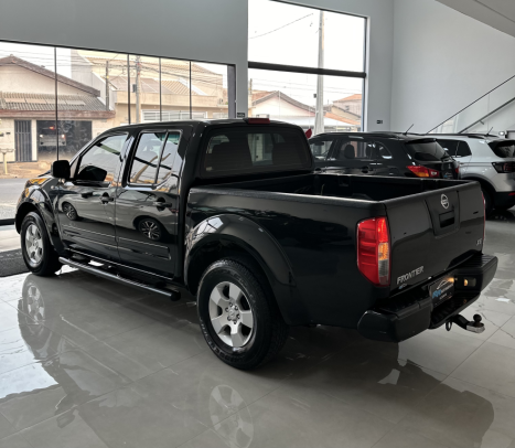 NISSAN Frontier 2.5 XE TURBO DIESEL CABINE DUPLA, Foto 3