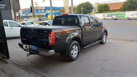 NISSAN Frontier 2.5 16V SV ATTACK TURBO DIESEL CABINE DUPLA, Foto 5