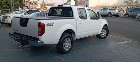 NISSAN Frontier 2.5 S 4X4 TURBO DIESEL CABINE DUPLA, Foto 8