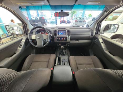 NISSAN Frontier 2.5 S 4X4 TURBO DIESEL CABINE DUPLA, Foto 10