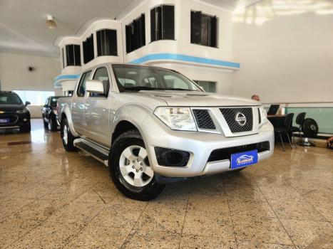 NISSAN Frontier 2.5 S TURBO DIESEL CABINE DUPLA, Foto 3