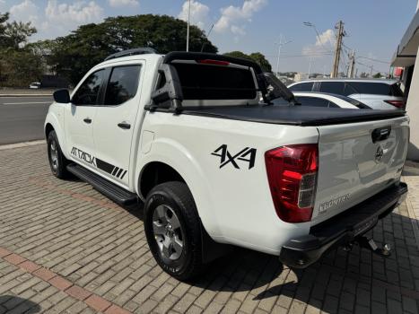 NISSAN Frontier 2.5 SE 4X4 ATTACK TURBO DIESEL CABINE DUPLA, Foto 7