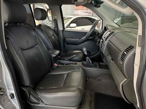 NISSAN Frontier 2.5 16V SV ATTACK 10 ANOS TURBO DIESEL CABINE DUPLA, Foto 16