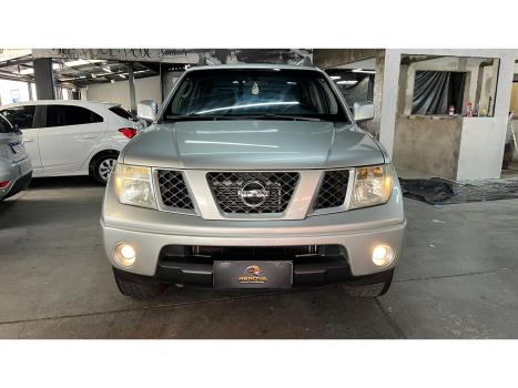 NISSAN Frontier 2.5 XE TURBO DIESEL CABINE DUPLA, Foto 2